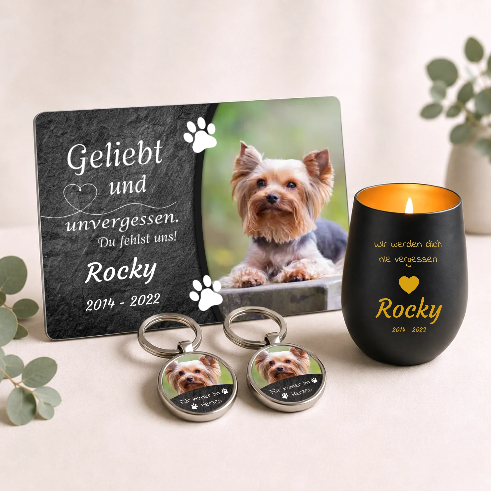 Mockup-Gedenktafel-2Anhaenger-Licht-PNG